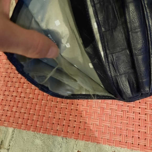 Prune Black Leather Tri-fold Wallet Argentinian Crocodile Leather - Picture 12 of 12